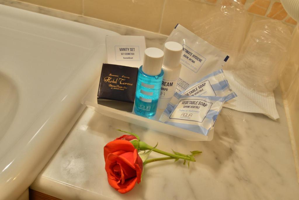 Hotel Terme Vittorio Veneto Habitación foto